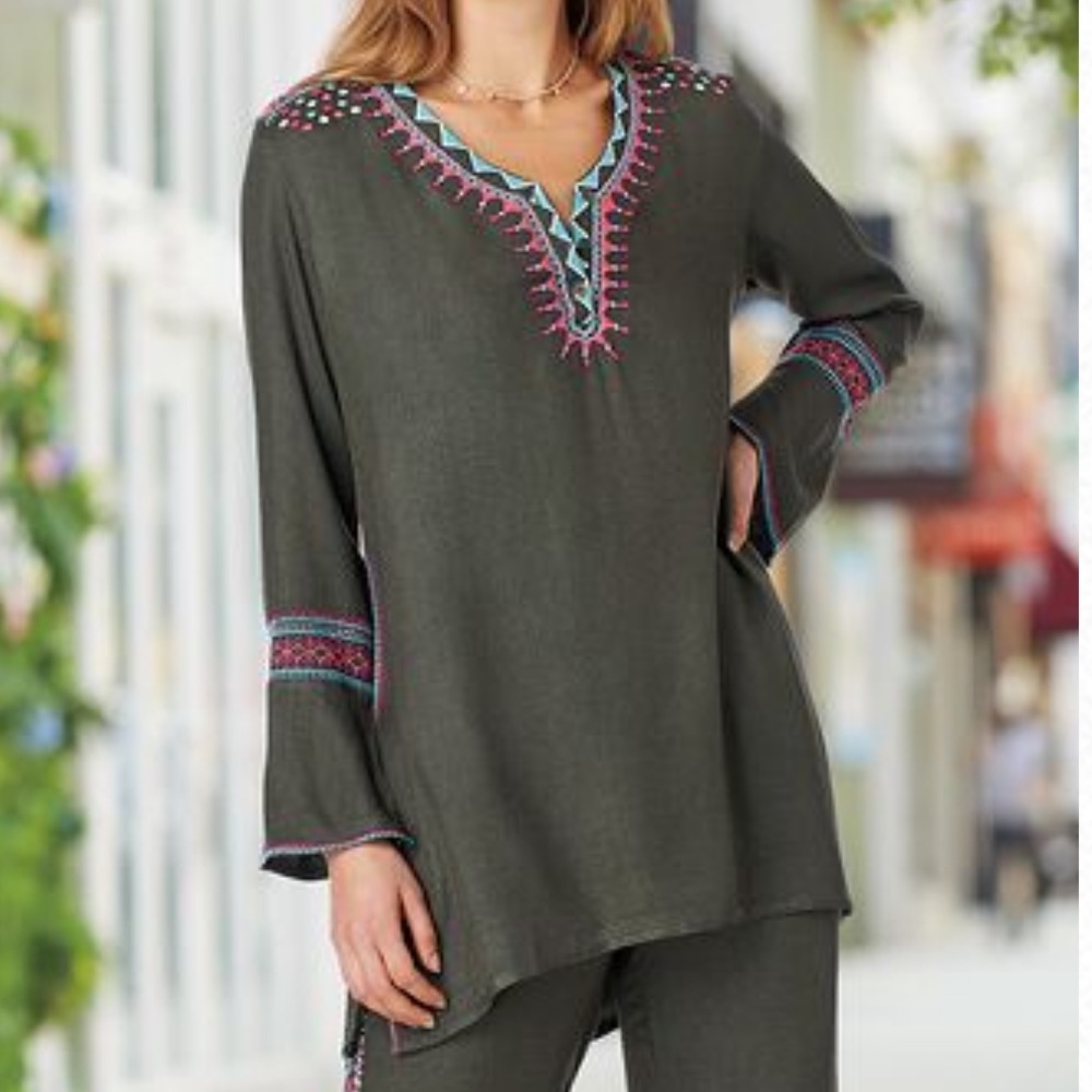 Time for Me Gray Embroidered Addison Tunic Plus Size 1X